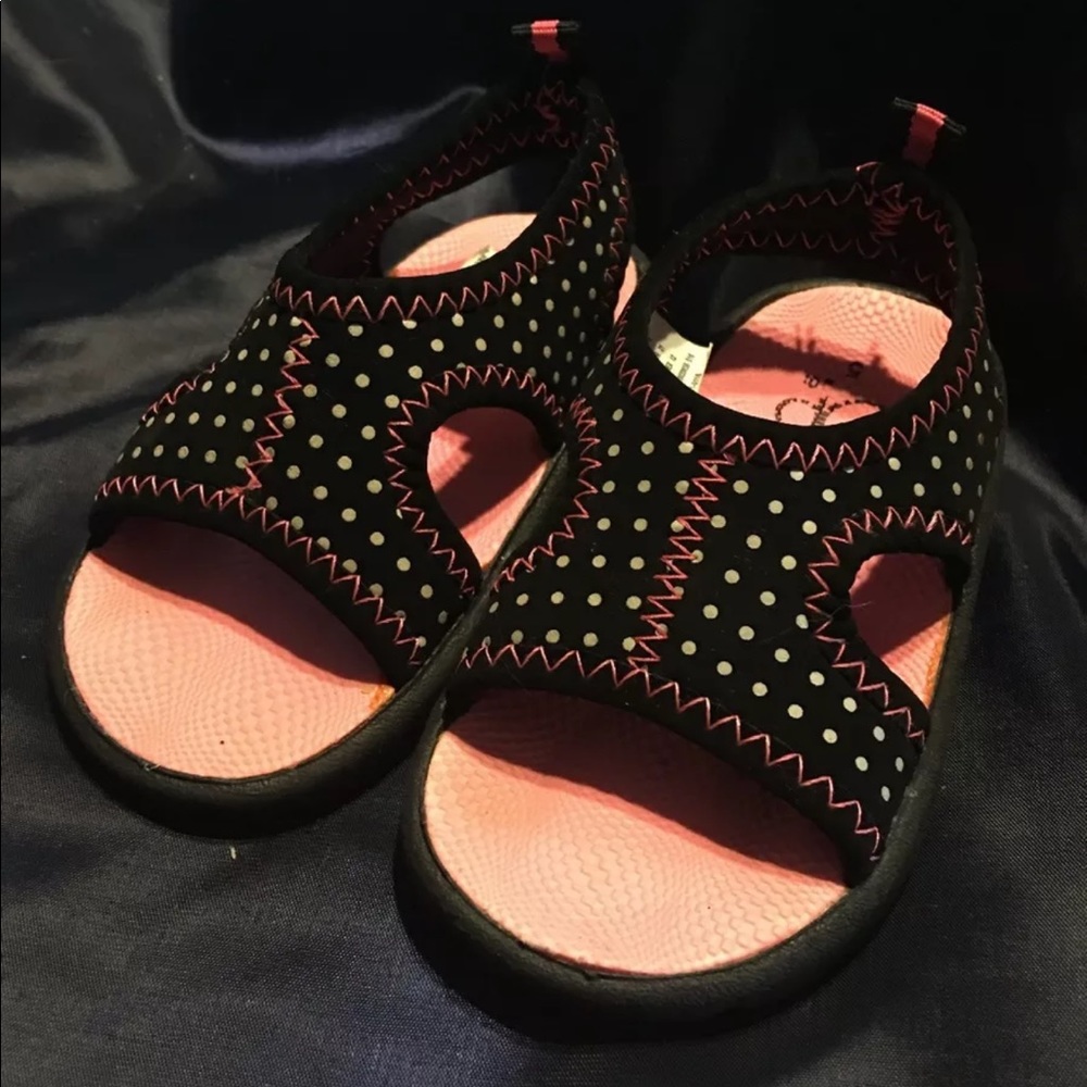 OP infant Girls water shoes size 5 - Picture 1 of 5